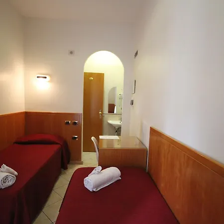 Szálloda Zara 2*