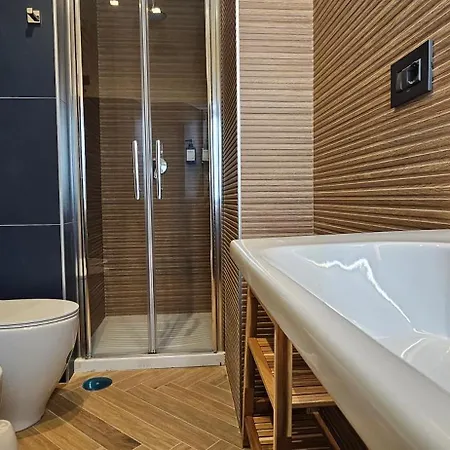 Zara Hotel