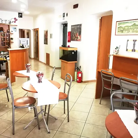 Hotel Zara Naples