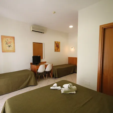 Zara Hotel
