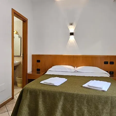 Hotel Zara Naples