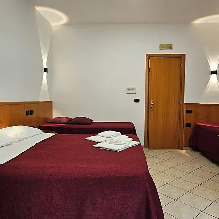 Zara Hotel Napels