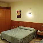 ホテル ザラ ナポリ